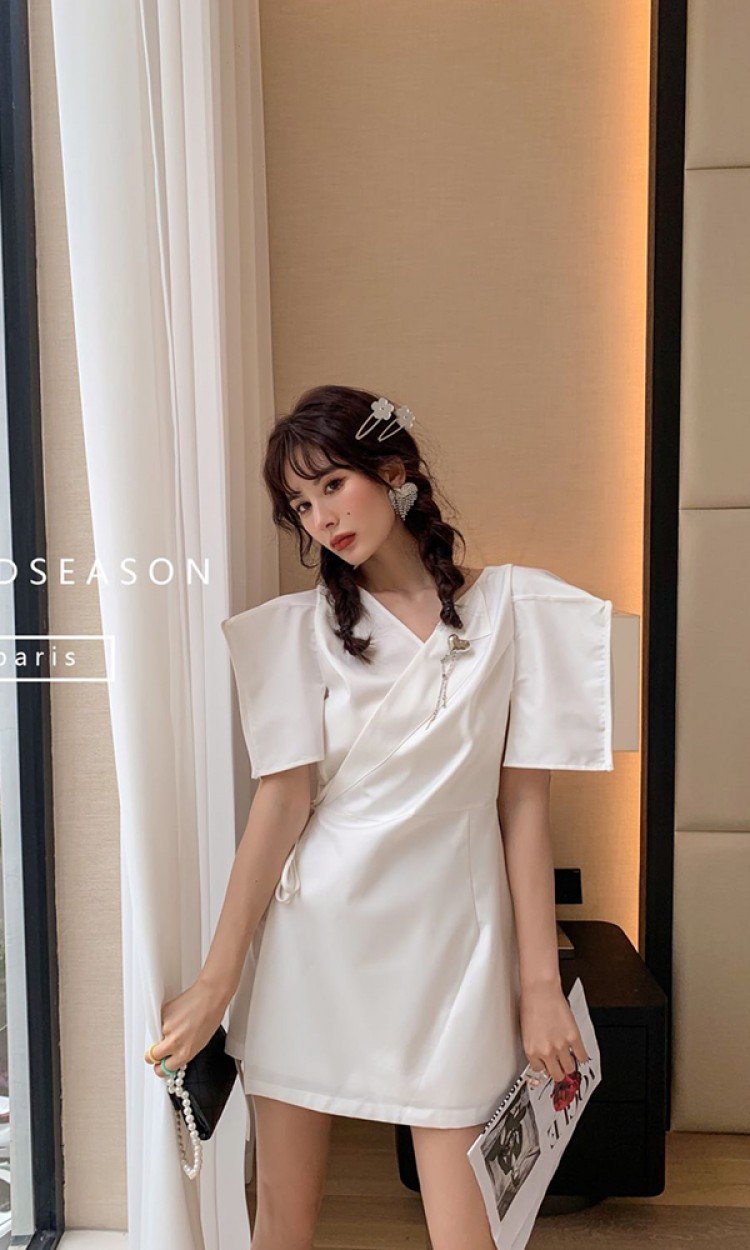【CLOUD SEASON】CQZ21251一片式连衣裙设计感收腰裙（中国仓）