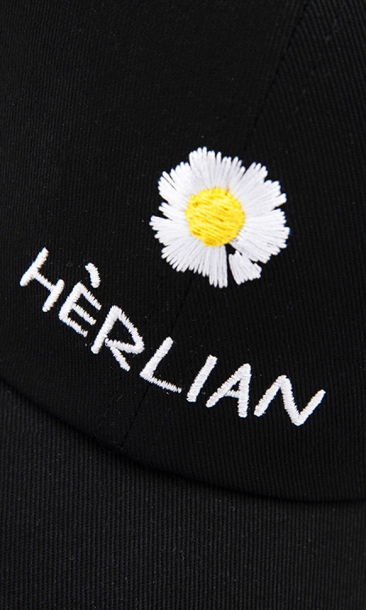 【HERLIAN】HL107S20SS春夏新款雏菊绣花鸭舌帽两色雏菊刺绣棒球帽ins爆款均码（中国仓）